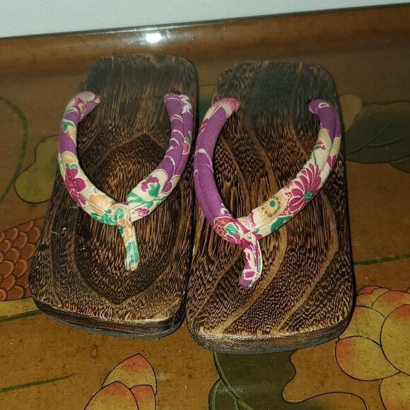 Geta Japanese Wooden Shoes Zori Sandals - Picture 3 of 12
